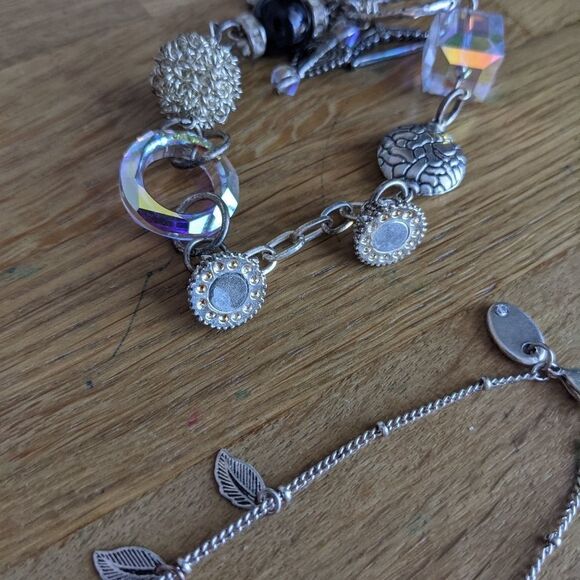 VINTAGE lot of 2 bracelets with charms leafs bag christals - Picture 5 of 9